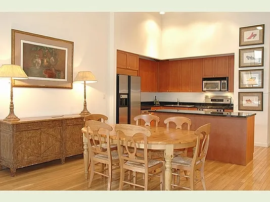 Sold by Stribling | media 2