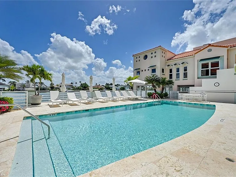 4560 Gulf Shore Blvd N #3-213 — Photo 26