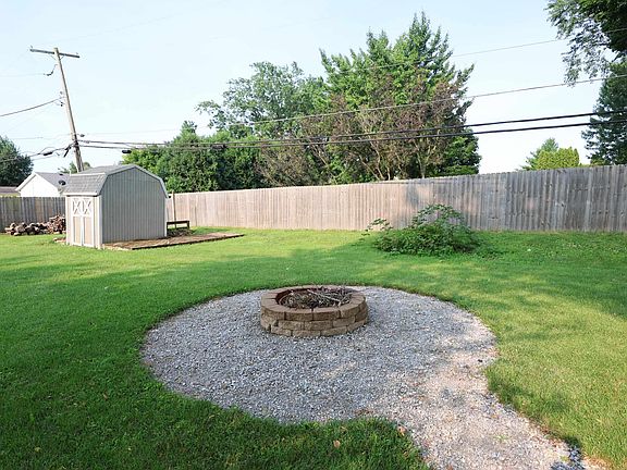 5th image of 8102 Welsch Dr