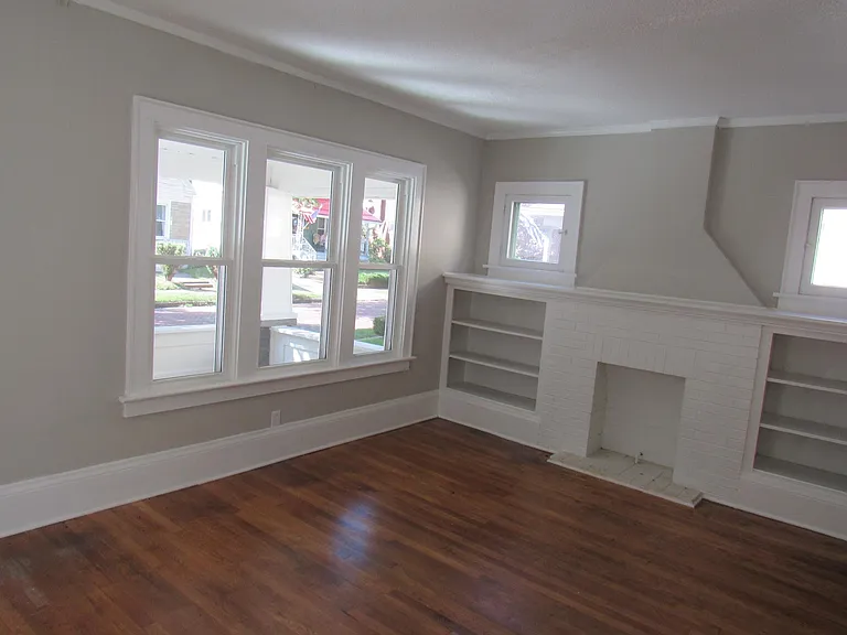1031 Collinwood Ave — Photo 8