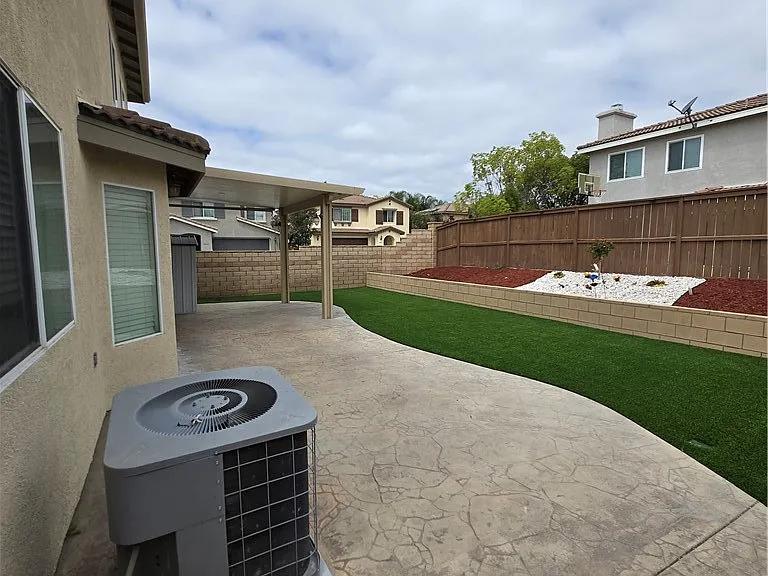40643 Cartier St — Photo 26