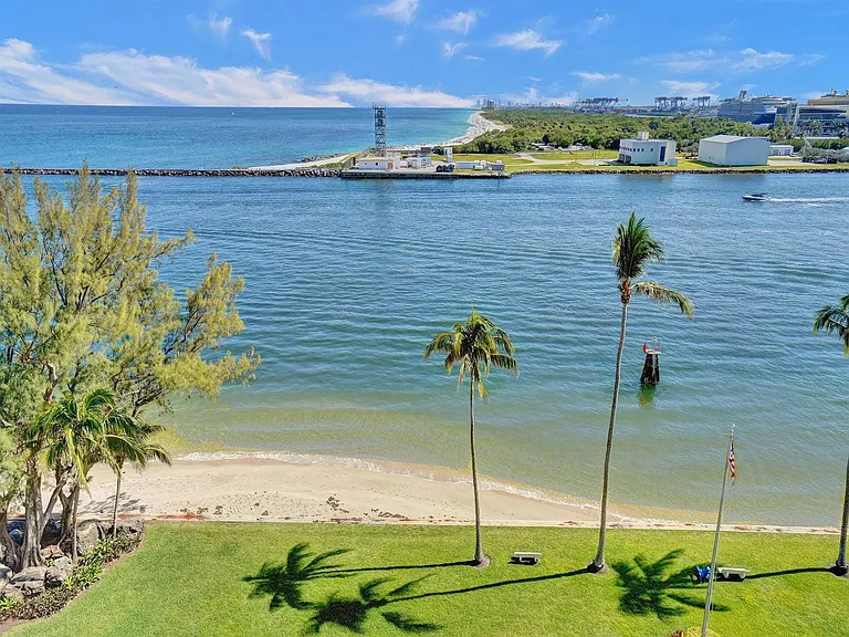 2100 S Ocean Dr #9L — Photo 13