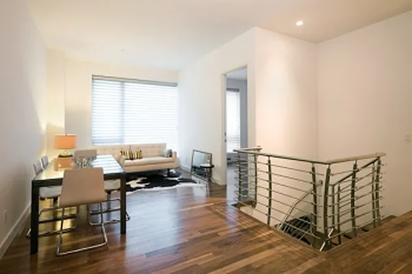 Sold by MNS | media 25