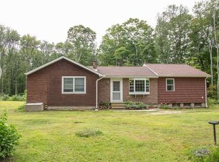 202 Burlingame Rd, Palmer, MA 01069