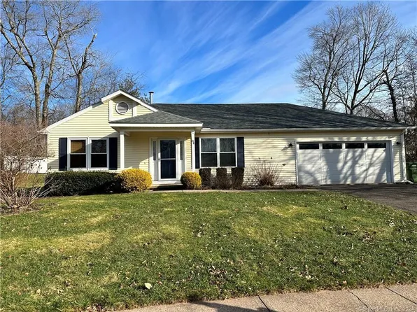 84 Mccormick Lane, Middletown, CT 06457
