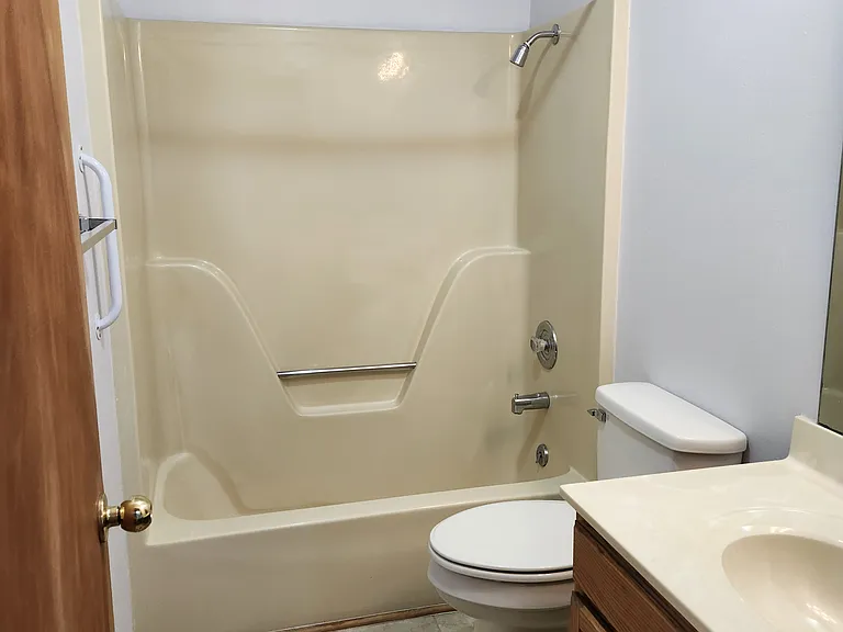 4059 S Franklin Ave — Photo 11
