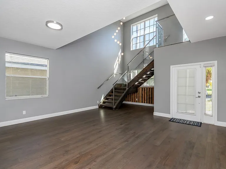 20058 Nob Oak Ave — Photo 16