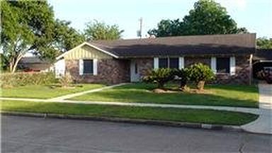 322 Outlook Dr, Houston, TX, 77034