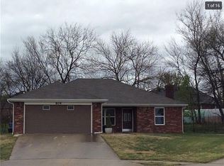 804 SW Cherokee Ct, Bentonville, AR 72712