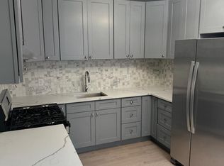 364 Myrtle St, Perth Amboy, NJ 08861