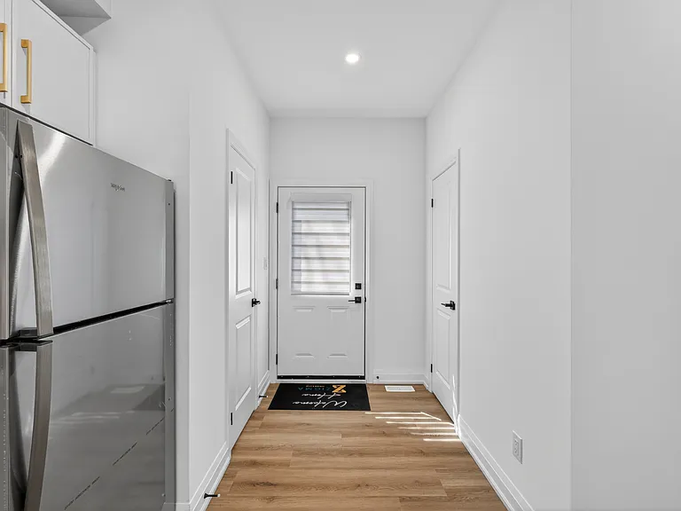 1 Dunsmore Gdns — Photo 45