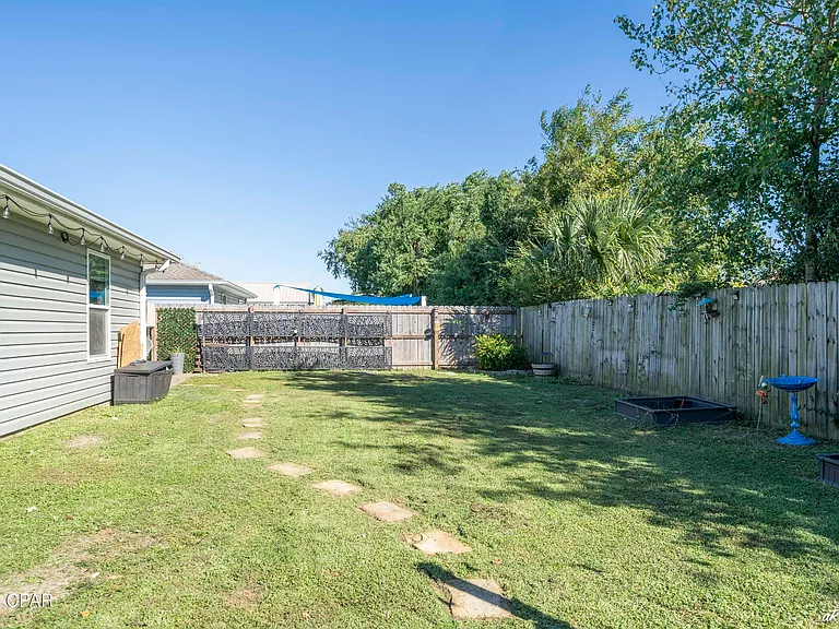 6328 Olokee St — Photo 25