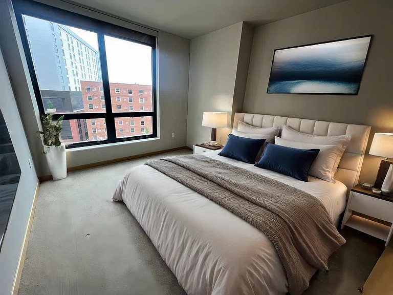 Venture Luxury High Rise — Photo 294