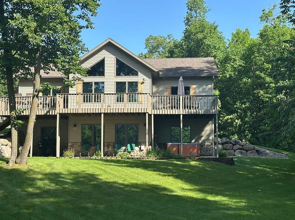 23773 Bergquist Ln