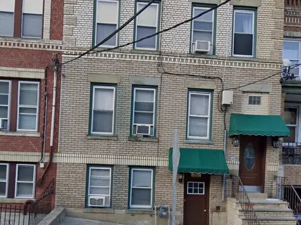 (undisclosed Address), West New York, NJ 07093