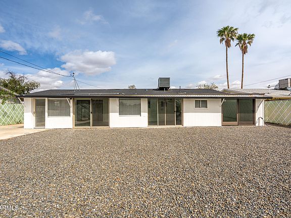 5th image of 205 E Lee Street
