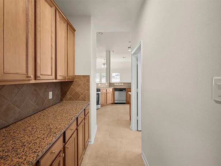 7007 Sierra Night Dr — Photo 25