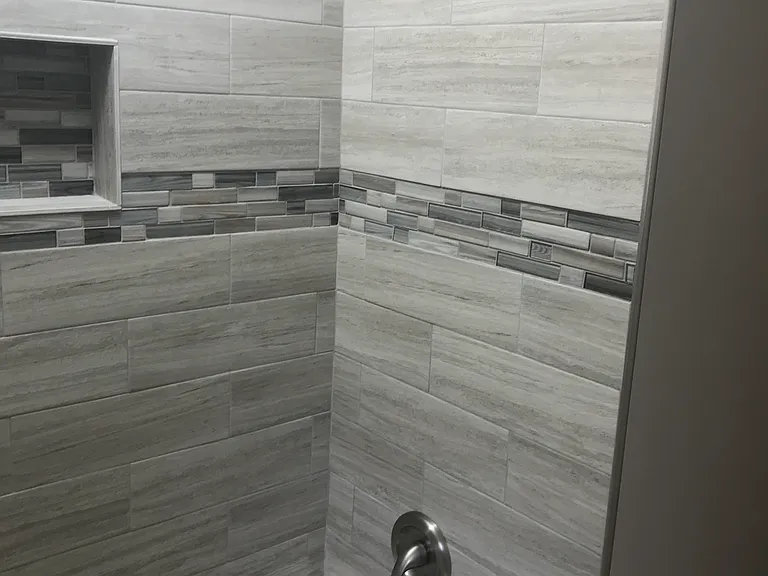 724 Pleasant St — Photo 30