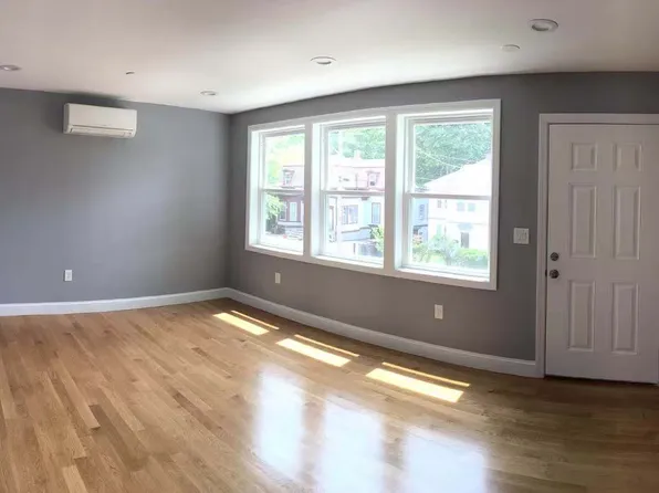 114 Harvard St #114, Everett, MA 02149