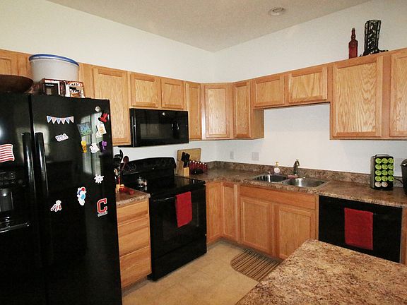 3rd image of 1450 Wellingshire Cir
