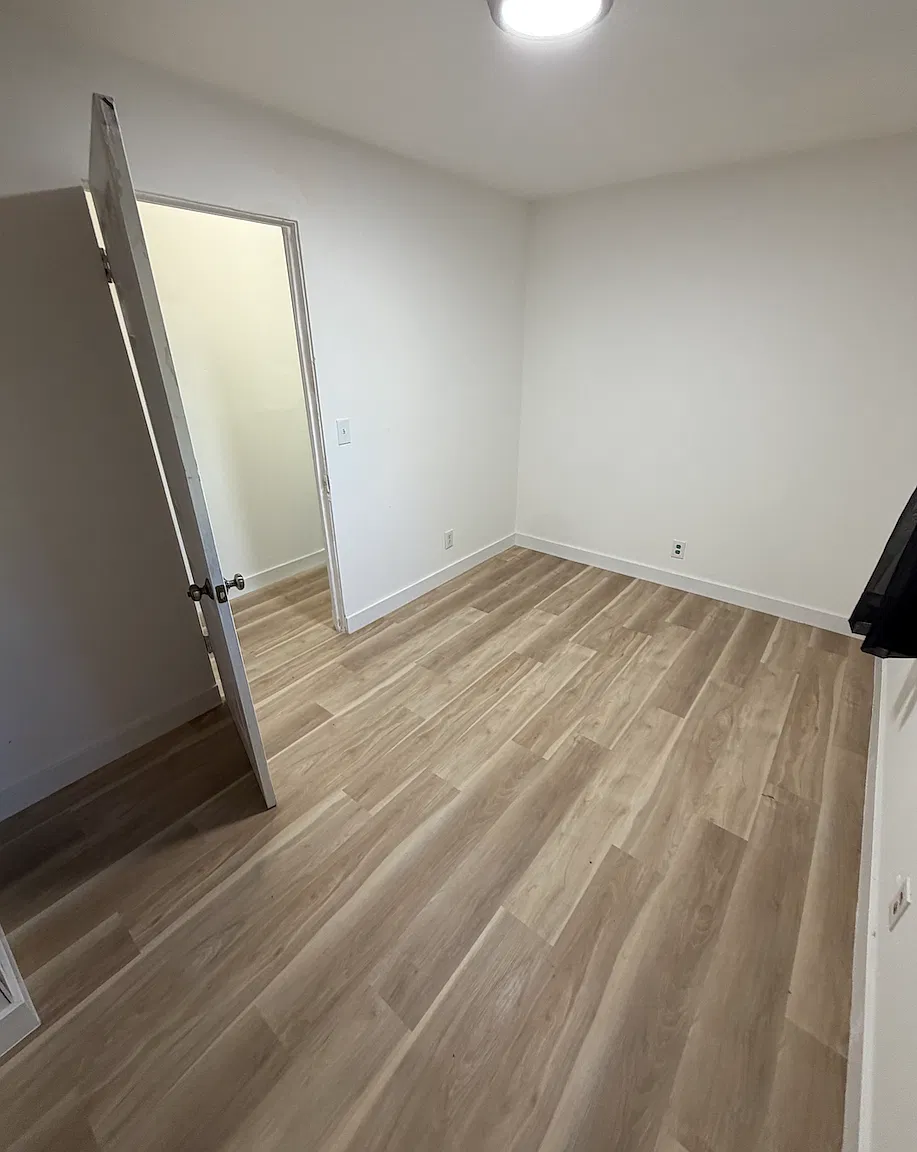 3 bed, 1104 sqft, $1,700 — Photo 1