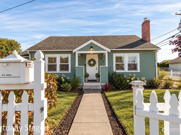 230 N Third Avenue, Sequim, WA 98382
