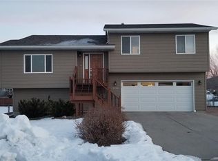 8549 Stables Dr, Piedmont, SD 57769