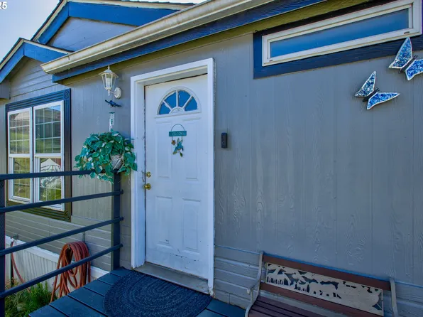 550 S State St Unit 139, Sutherlin, OR 97479