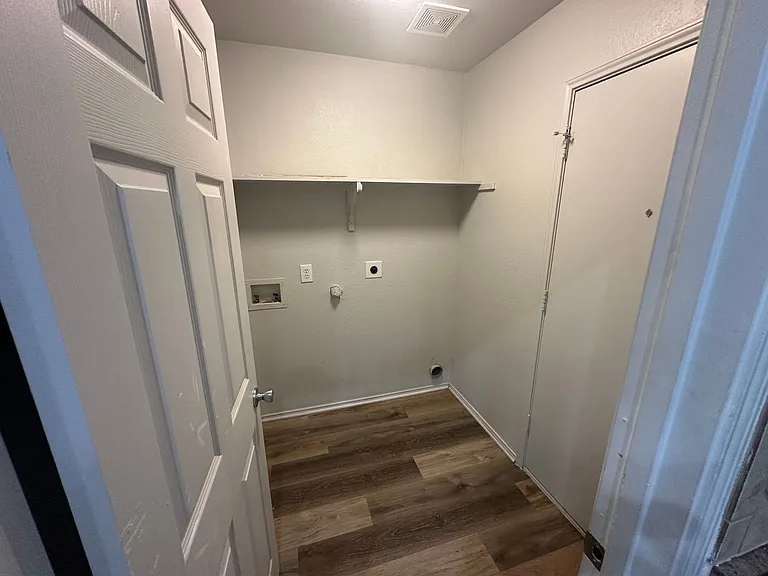 5212 Blackwood Dr — Photo 23