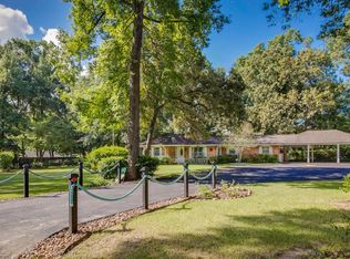 117 Estates Dr, Conroe, TX 77304