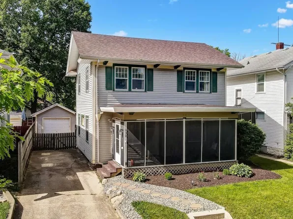 930 Illsley Dr, Fort Wayne, IN 46807