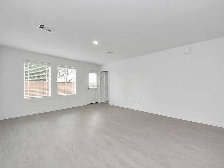 7730 Lavender Jade Dr — Photo 21