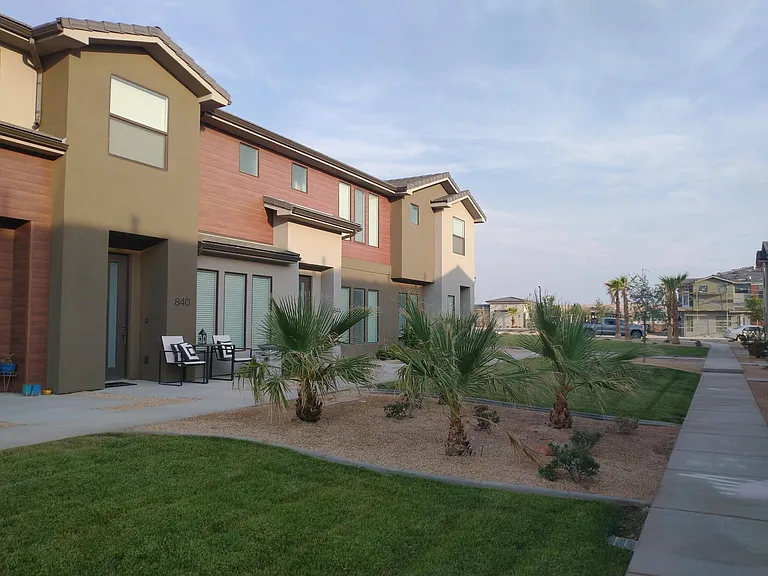844 S Black Alder Dr — Photo 3