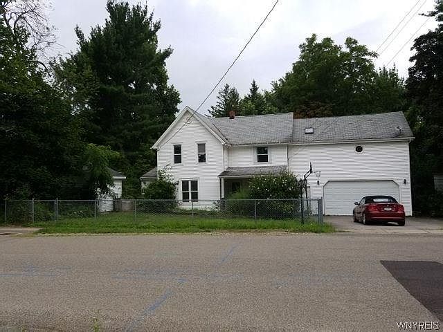 1st image of 74 Crescent Ave