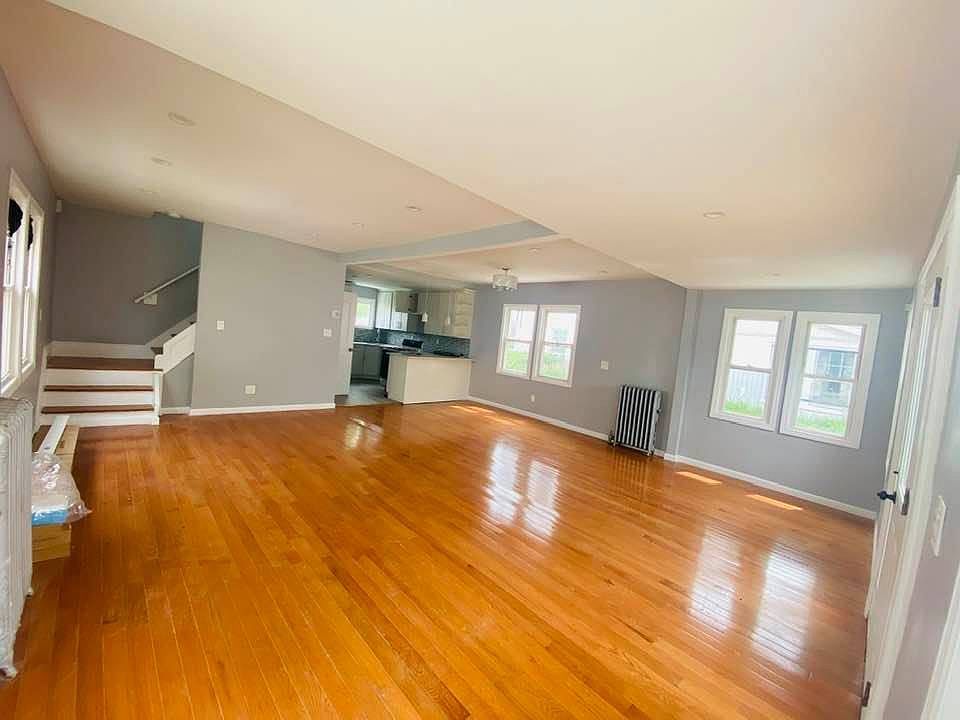 2nd image of 192-02 Williamson Ave