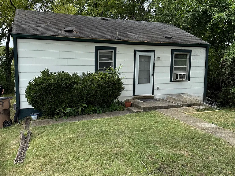 509 Weakley Ave — Photo 1