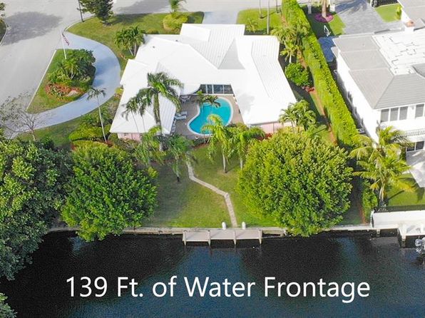 300 E Coconut Palm Rd