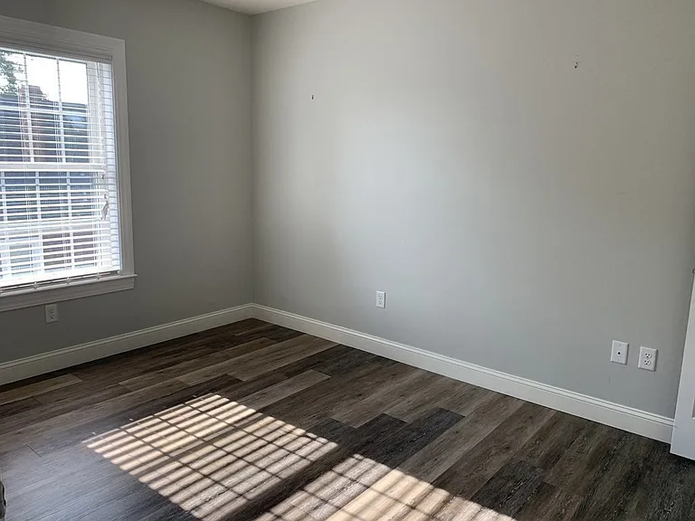40 Ames Ave #300 — Photo 8