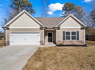 45 3rd Ave E, Dallas, GA 30157