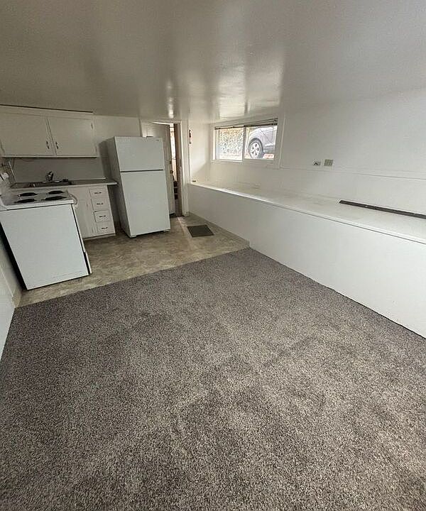 1st image of 461 1/2 W 12th Ave #A