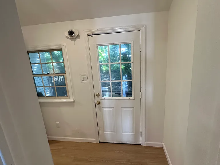811 S Warren St — Photo 6