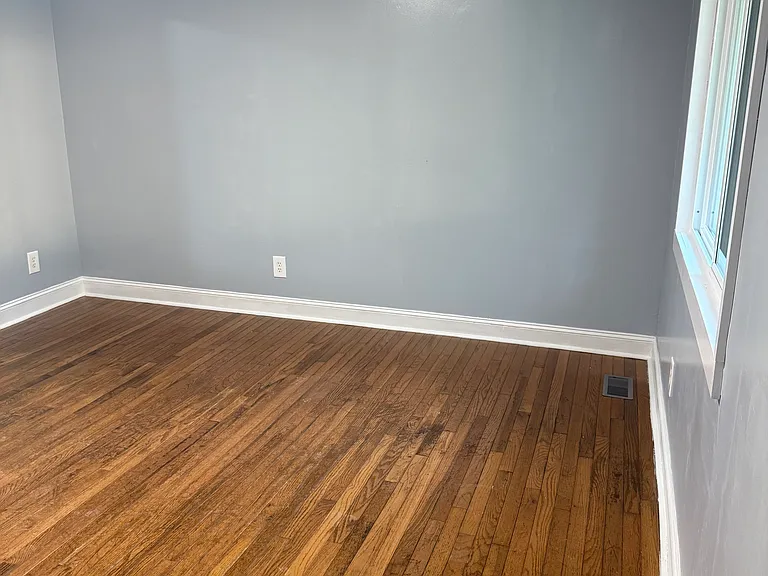 1922 Atkins Dr — Photo 30