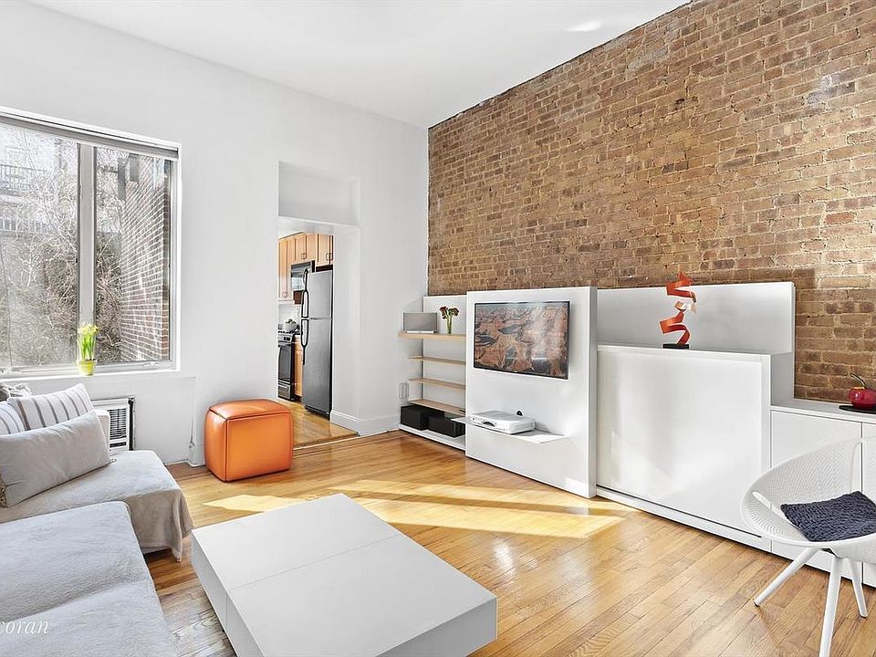 1st image of 128 W 78th St #3R