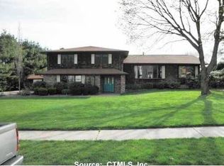 133 Tanglewood Dr, Southington, CT 06489