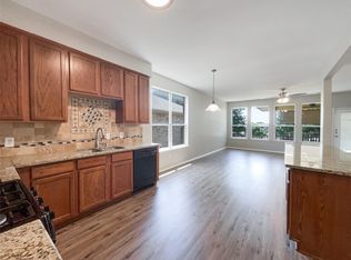 7233 Lindentree Ln, Fort Worth, TX 76137