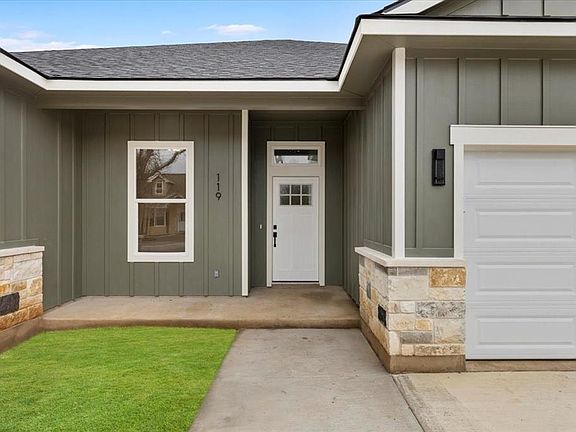 4th image of 119 E Kikipua Ln