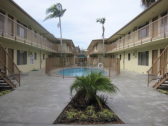 2nd image of 1241 Boynton St APT 1