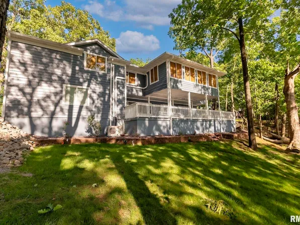 640 Lakeview Dr, Creal Springs, IL 62922