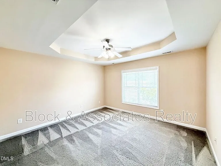 705 Keystone Park Dr #26 — Photo 15