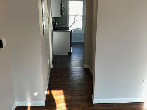 5th image of 4610 Gaston Ave APT C